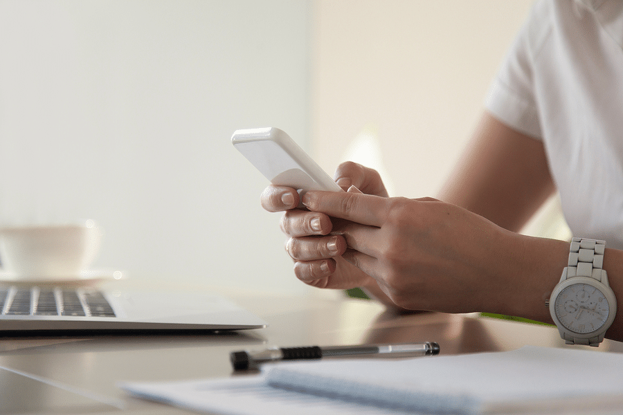 Lounasetu voidaan tarjota nykyään myös helposti erilaisten mobiilisovellusten kautta.